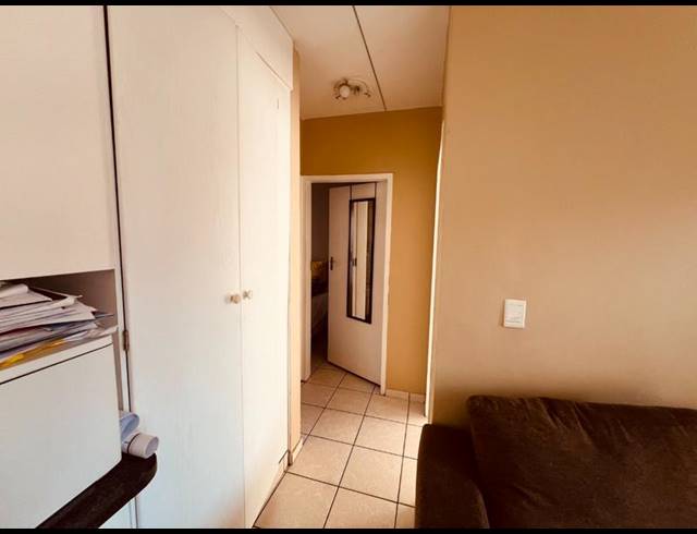 2 BEDROOM TOWNHOUSE FOR SALE IN CLARINA